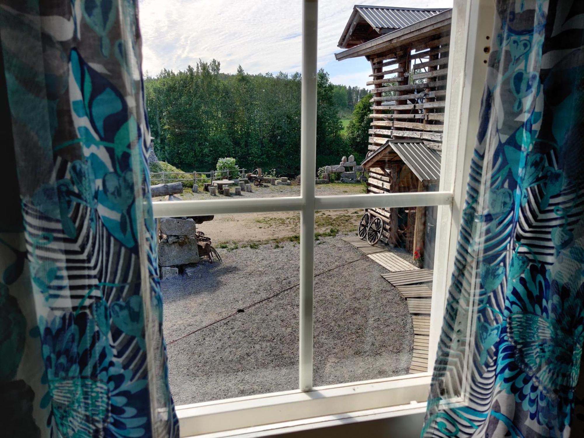 Lapuanjoen Rantakeidas Voltti Rum bild
